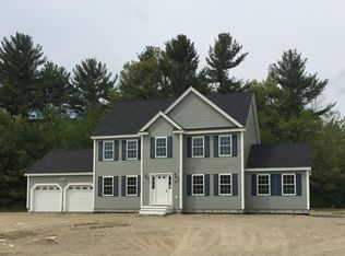 18 Crawford Way, Pepperell, MA 01463