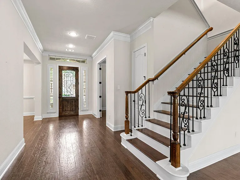 18900 N Bee Cave Springs Cir — Photo 11