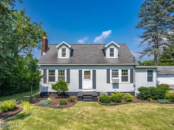 934 Sacandaga Road, Glenville, NY 12302