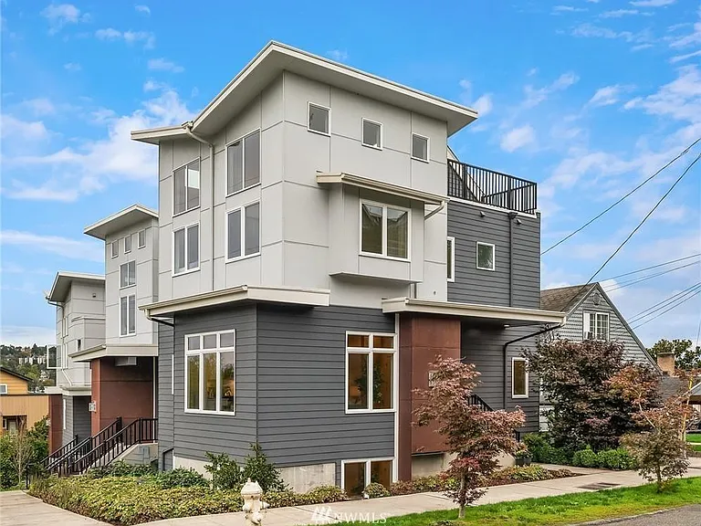 672 W Emerson St — Photo 4