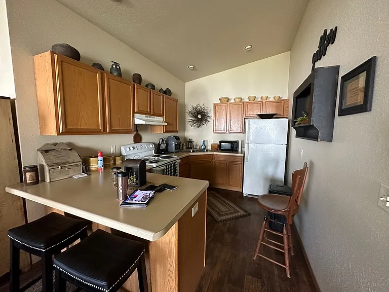 315 Crestview Ln #C — Photo 6