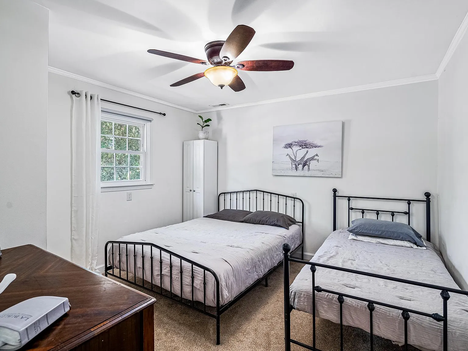 2 bed, 960 sqft, $1,600 — Photo 4