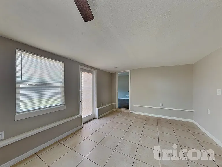 320 Rigel Rd — Photo 13