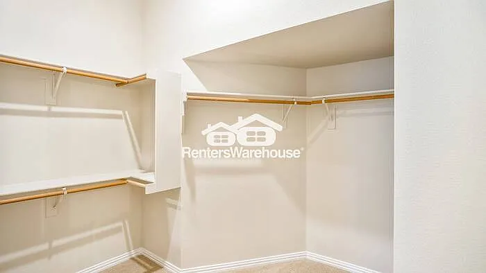 508 Lilac Ln — Photo 31
