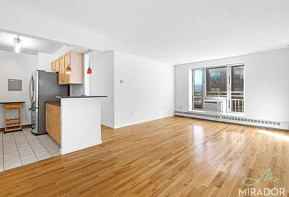Sold by Mirador Real Estate | media 1
