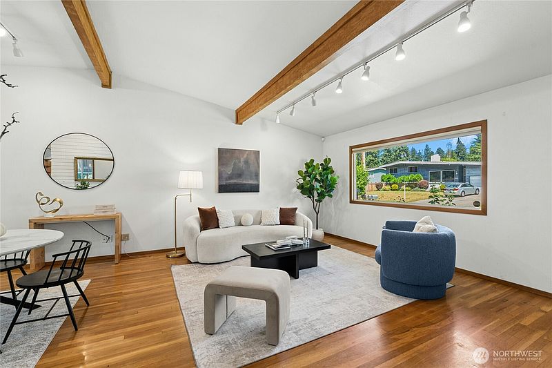 3rd image of 5221 120th Avenue SE