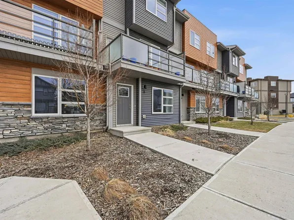 17635 58th St NW #5, Edmonton, AB T5Y 4C3