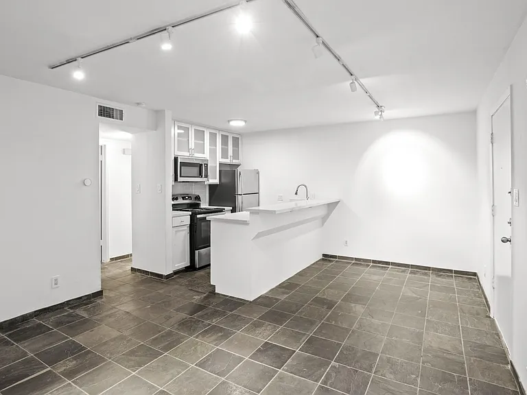 3602 Garrott St #16 — Photo 16