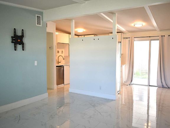 5th image of 106 N El Centro Blvd Suite A