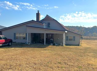 21805 Mink Dr, Neosho, MO 64850