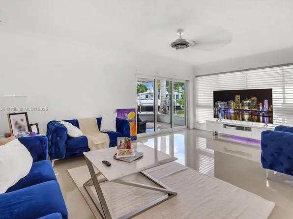 2424 NE 18th Ave, Fort Lauderdale, FL 33305