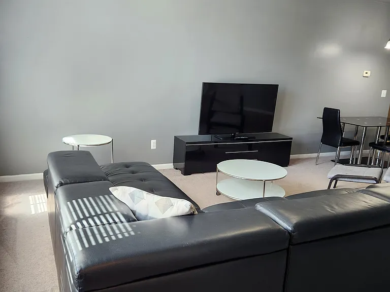 23668 Northstone Village Dr — Photo 3