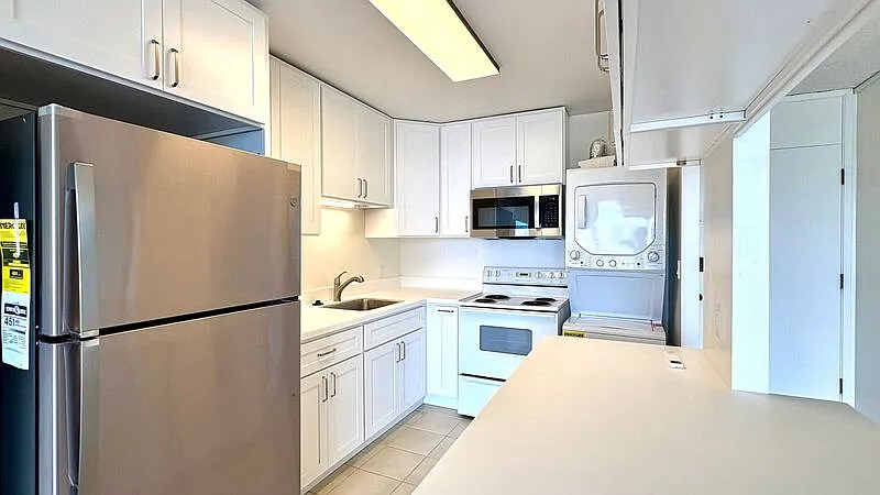 Studio, 1.0 bath, 436 sqft, $1,850 — Photo 3
