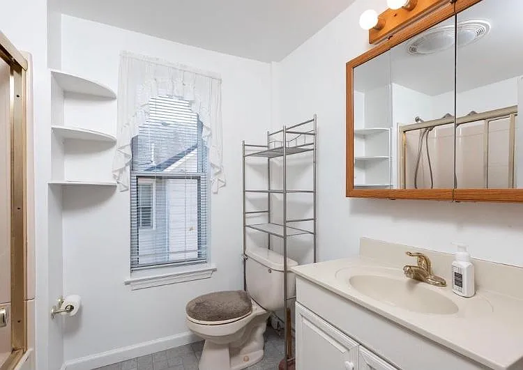 131 S Gay St — Photo 13