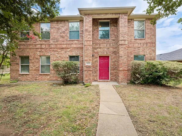 614 Hearthstone Dr, Lancaster, TX 75146
