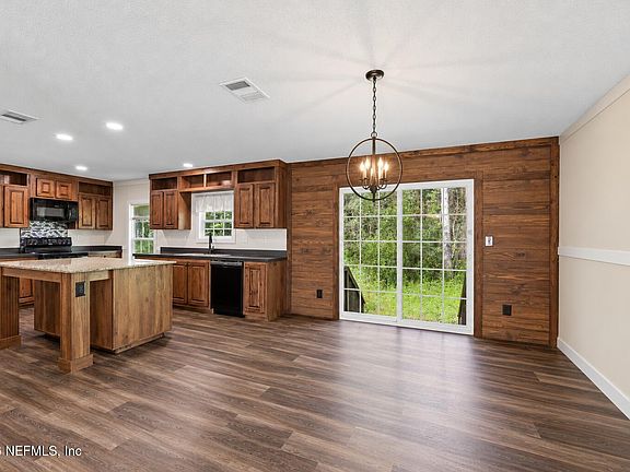 4th image of 7720 CRANBROOKE Road