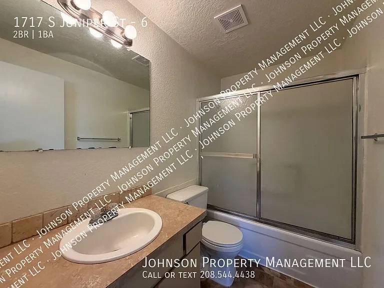 1717 S Juniper St #6 — Photo 10