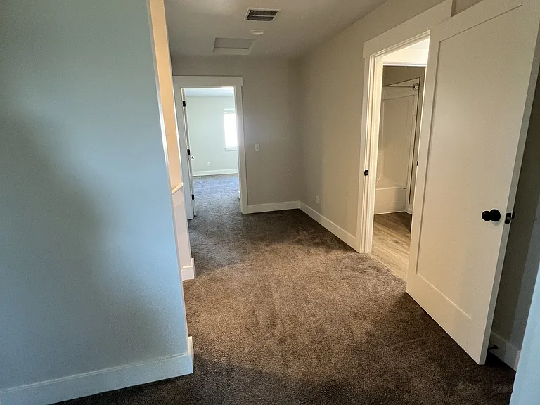 1185 Abigail Ln #A — Photo 38