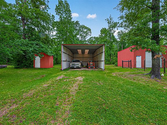 3rd image of 2181 Stringtown Rd