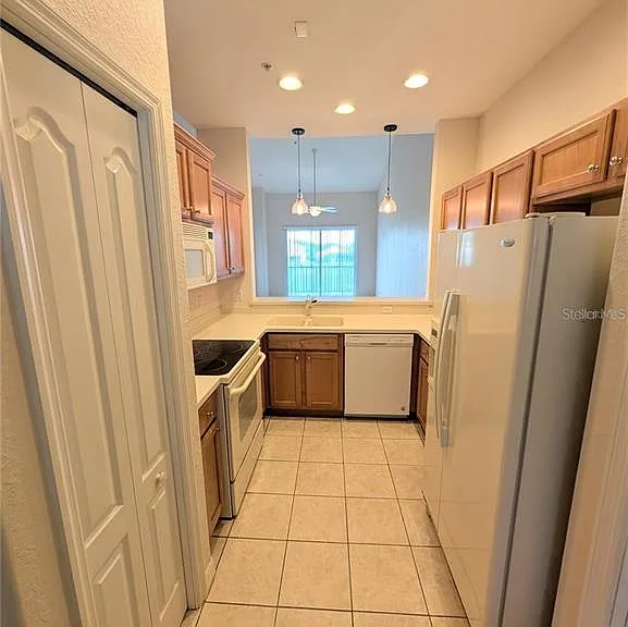 803 Fairwaycove Ln #204 — Photo 9