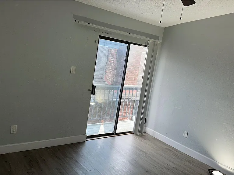 9550 Deering Dr #208 — Photo 9