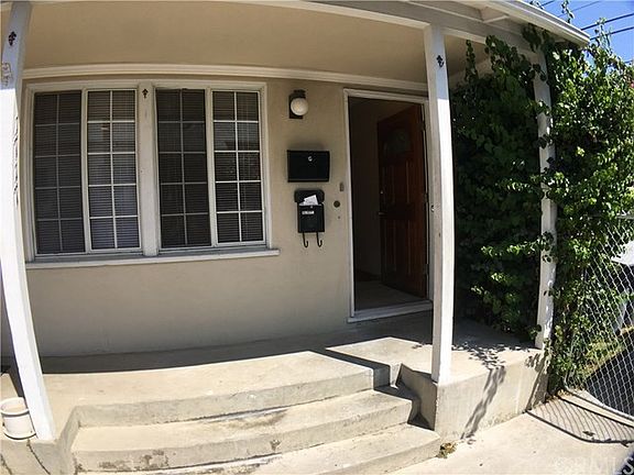 3rd image of 1717 W 166th St