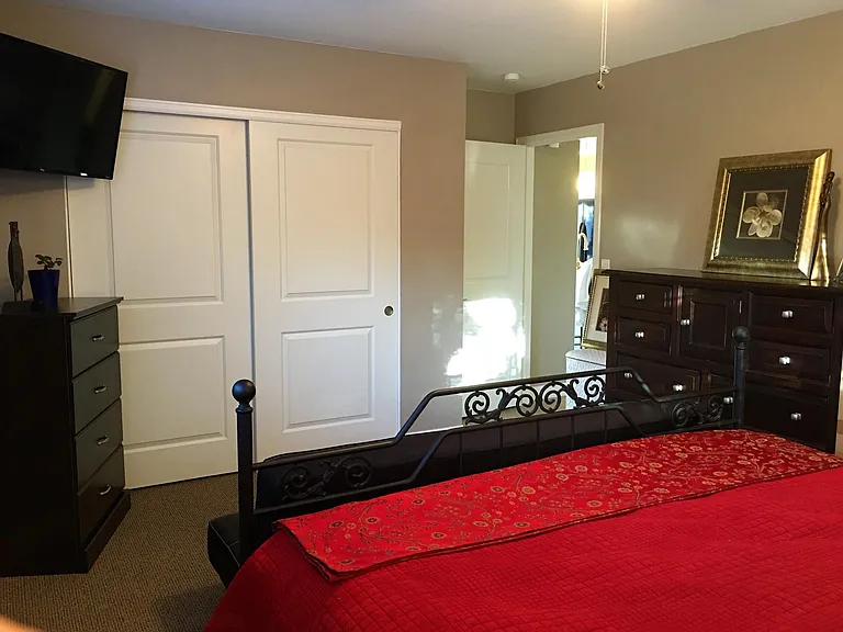 916 Forest Hylands Rd #SHORT TERM-FURNISHED — Photo 12