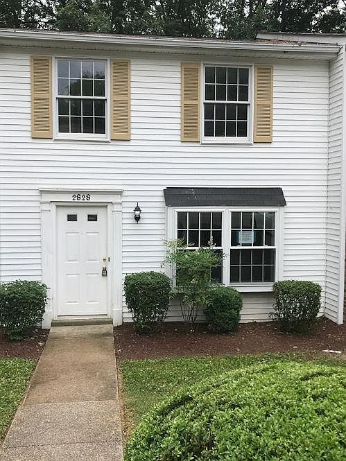 1st image of 2828 Lake Forest Dr