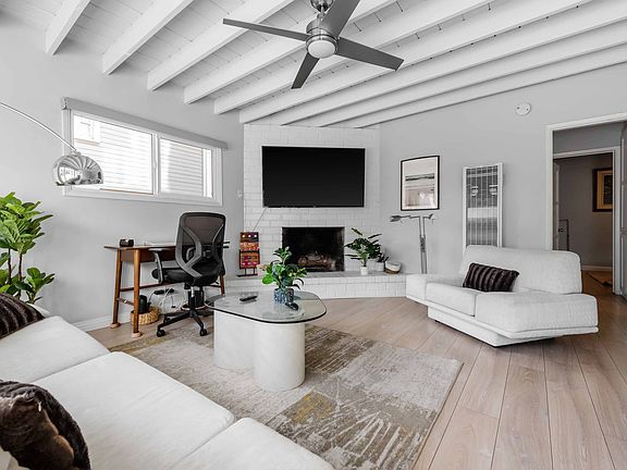 3rd image of 115 31st St