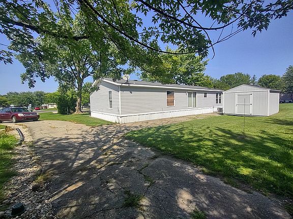 3rd image of 604 W John Beers Rd Lot 11G