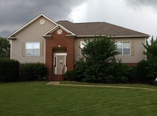 207 King James Ct, Alabaster, AL 35007