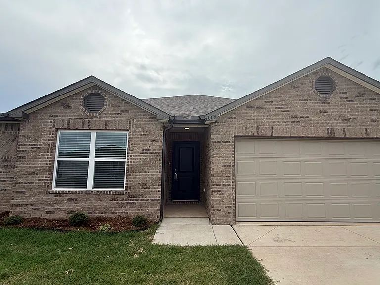 4005 Dutch Ln — Photo 2