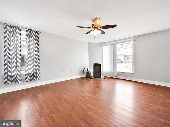5th image of 48 N 3rd St