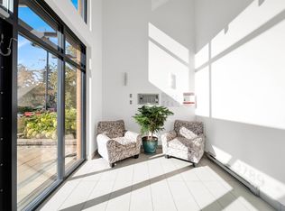 13789 107a Ave #309, Surrey, BC V3T 0B8