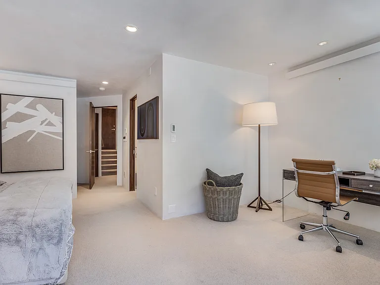708 E Hyman Ave #708 — Photo 44