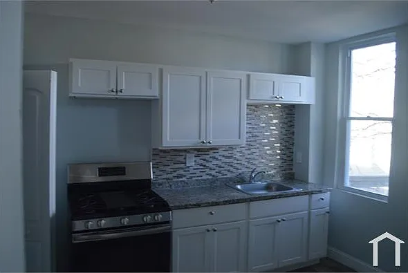 2413 Reisterstown Rd #2 — Photo 7