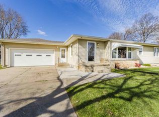 3430 Anderson Ave, Manhattan, KS 66503
