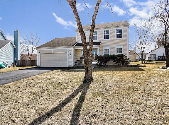2nd image of 1335 Marlbourgh Ct