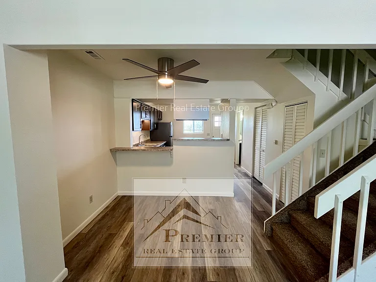 2433 Cherokee Park Pl — Photo 3