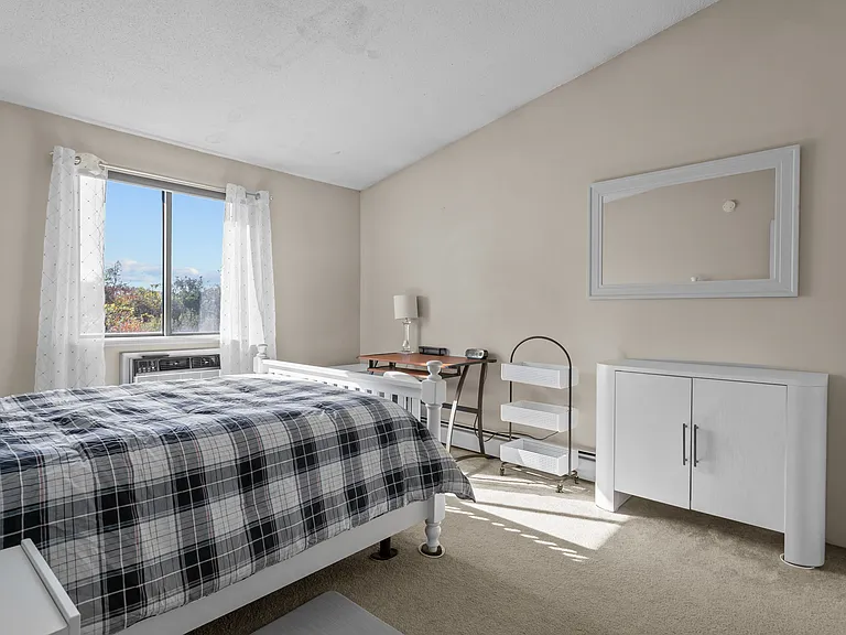 66 Girard Ave #409 — Photo 21