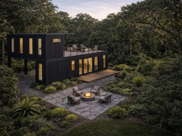 936 Paradise Blvd, Georgetown, FL 32139