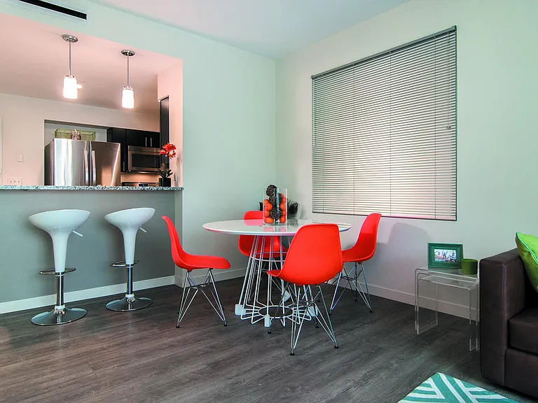 Innova Apartments — Photo 46