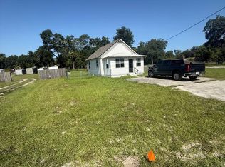 4486 Mills Rd, Deland, FL 32724