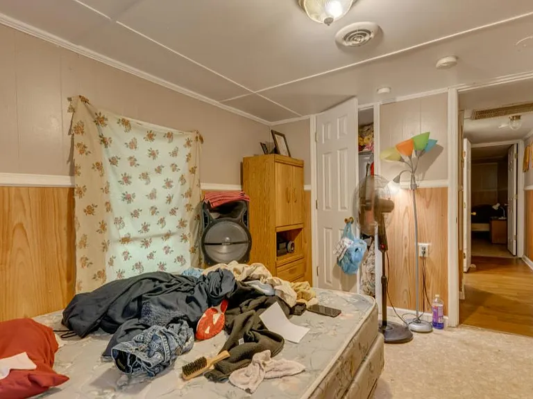417 Baldwin Cir — Photo 15