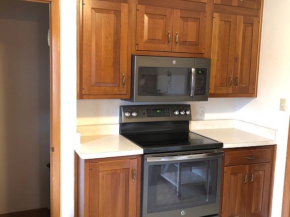 Kitchen Left - GE Slate