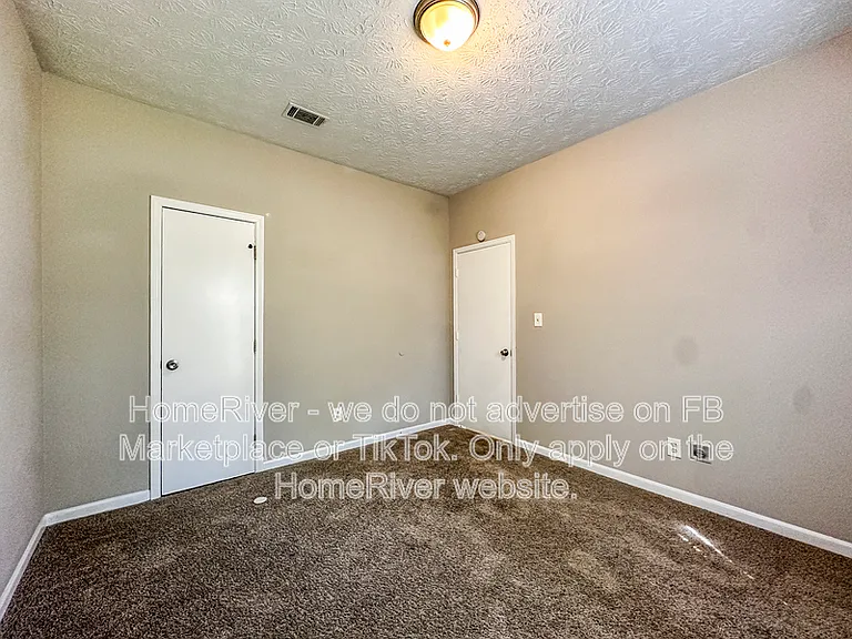 11647 Matthews Trl — Photo 15