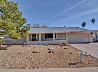 10004 W Prairie Hills Cir, Sun City, AZ 85351