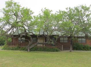72 River Tree Rd N, Leakey, TX 78873