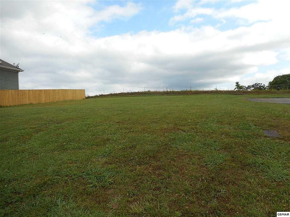 2nd image of 13 Lori Ellen Ct Lot 13