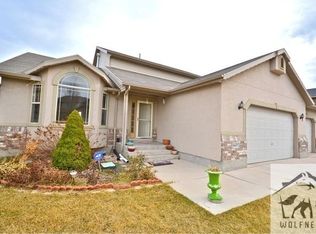 6657 S Early Dawn Dr, West Jordan, UT 84081
